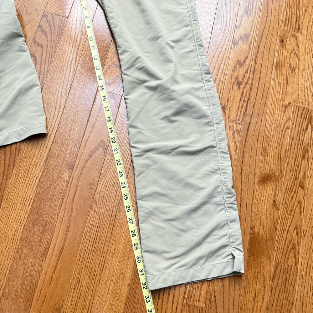 Under Armour Mens Khaki Chinos Golf Pants Active 32x34 Relax Fit Casual Gorpcore - Picture 15 of 15